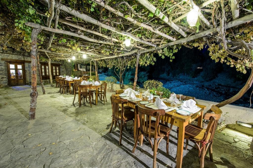 Serena Shigar Fort photo 1