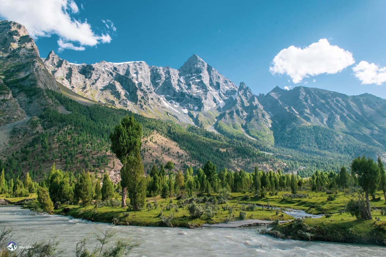 Skardu, Khaplu & Naran — 8 Days